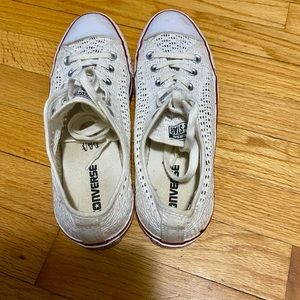 CUTE! White mesh Converse